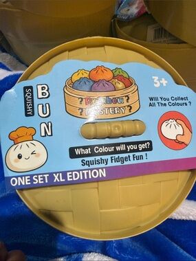 Squishy Bun XL Edition Mystery Fidget - Yellow